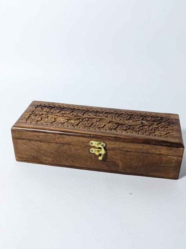 wooden jewellery box rectangular