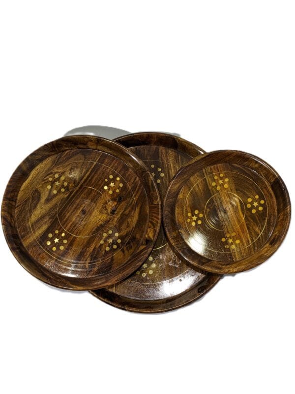 wooden round plates set